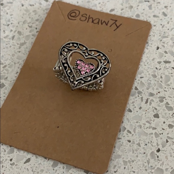 HEART RING - Picture 2 of 3